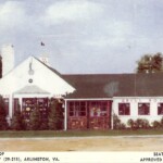 1940 Front of postcard showing the Evans Coffee Shop which stood on Lee Highway and later replaced by the Alpine Restaurant. The Evans family closed the coffee shop and opened the Evans Farm Inn in McLean. Thomas Collection