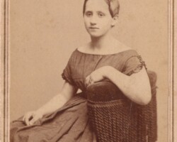 Margaret's sister Savannah Emma Birch (Veitch), born December 5, 1852. Wife of Andrew W. Veitch.